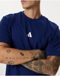 adidas Sportswear - Essentials Small Logo Single Jersey Tee