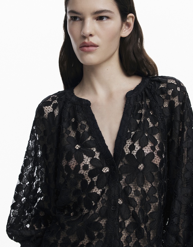 Desigual - Cut-out blouse