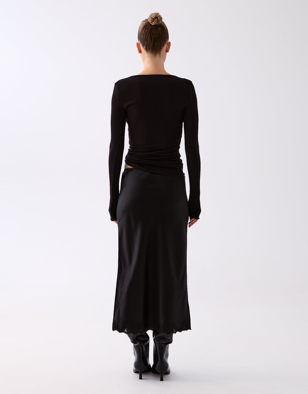 Style Addict - Lia Lace Trim Long Sleeve Top - Black