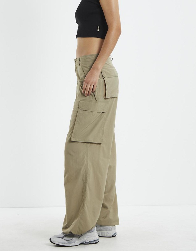 Insight - Mirabel Low Tech Cargo Pants