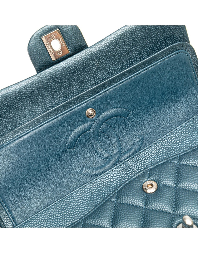 Pre-Loved by Azura Reborn - Pre-Loved Medium Classic Caviar Double Flap