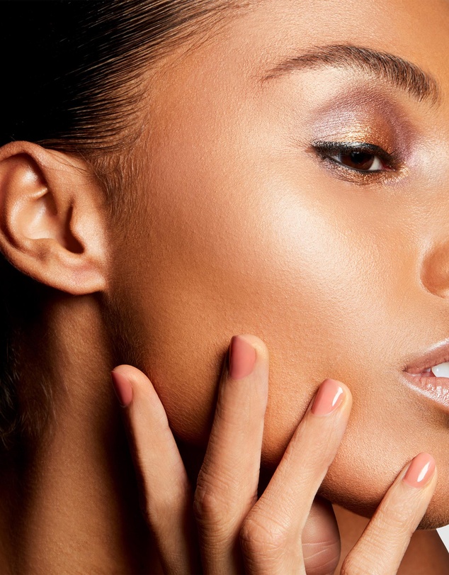 MAC - Extra Dimension Skinfinish