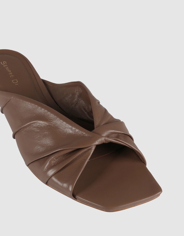 Sempre Di - Charlene Slides