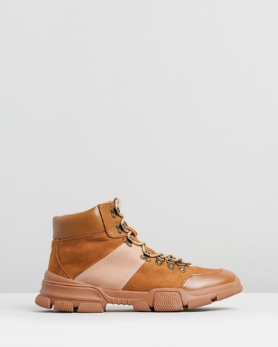 Kingsley Hiker Sneakers