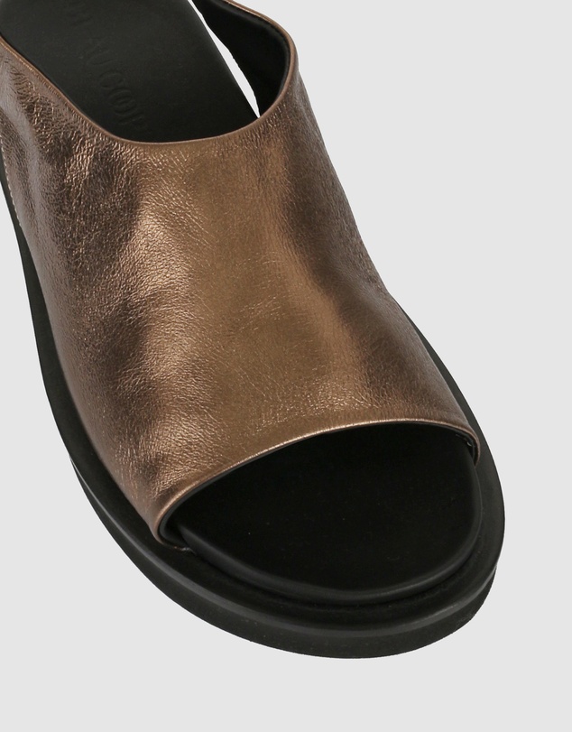 Beau Coops - Lastica Sandals