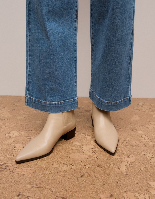 Trenery - Calyx Heeled Boot in Tahini
