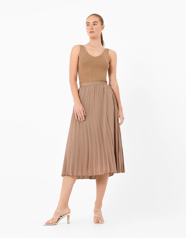 Forcast - Shiloh V-Neck Top