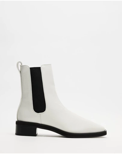Senso - Milan