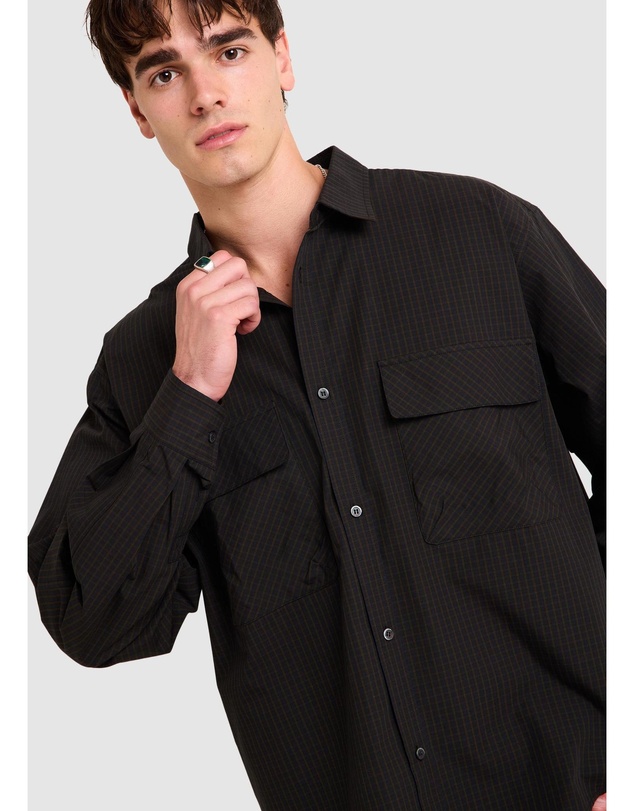 Black Noise White Rain - Oliver Tech Long Sleeve Shirt