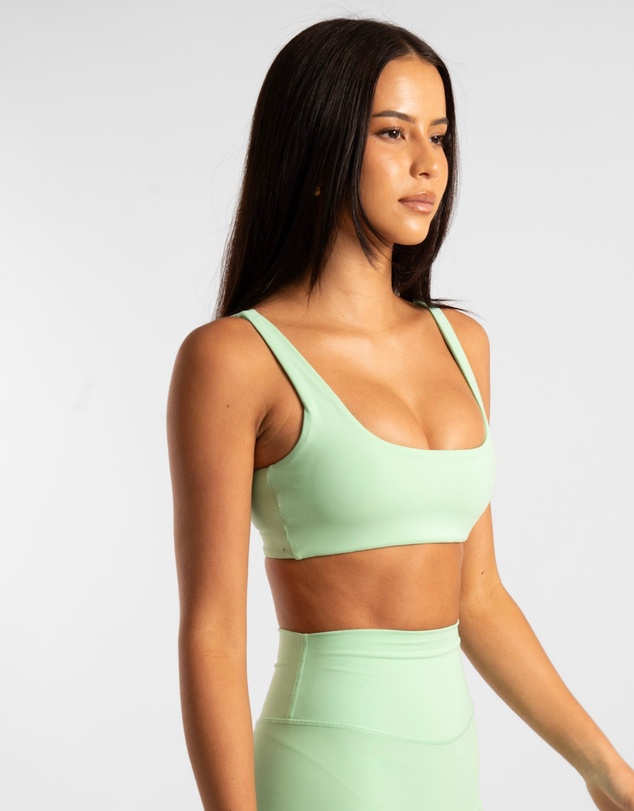 Active Basics - Square Neck Crop