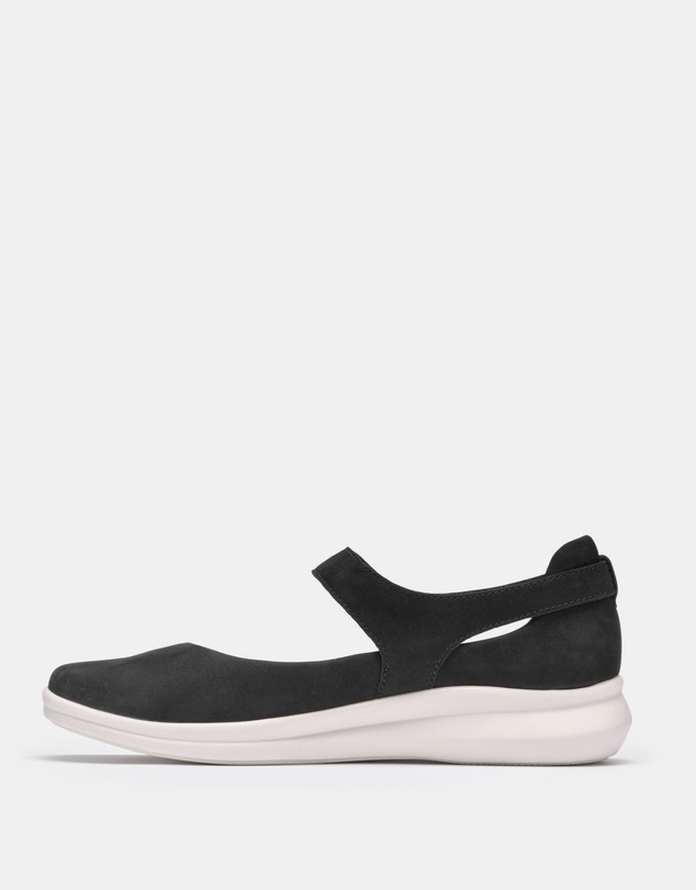 Clarks - Lynell Strap Black