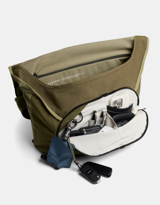 Bellroy - Venture Messenger 16