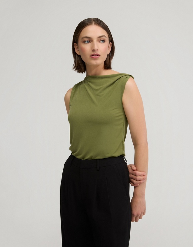 Oxford - Nova Twist Shoulder Top