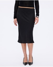 Minima Esenciales - Haven Spot Drape Skirt