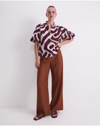 ivory/burgundy