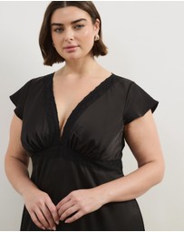 Atmos&Here Curvy - Becca Lace Trim Satin Maxi Dress