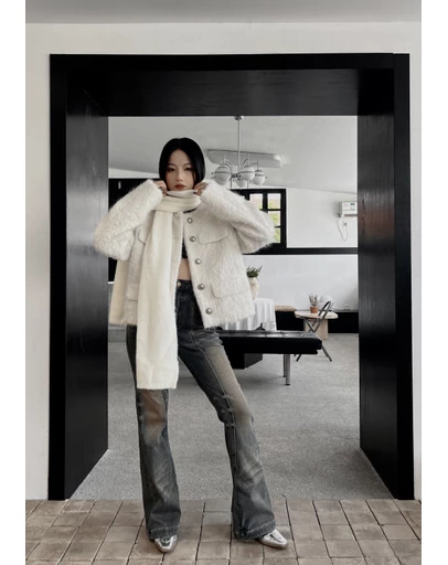 Glamorous - Long fed silhouette small fragrance coat