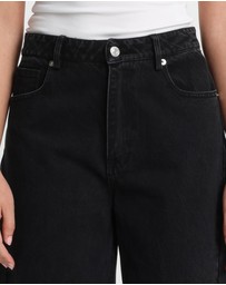Madison The Label - Cora Barrel Jeans