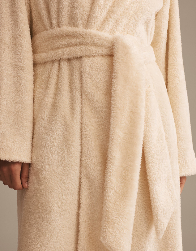 Resting - Cosy Fleece Winnie Robe