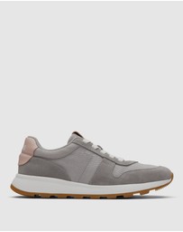 TOMS - TRVL Lite Retro Sneaker - Women's