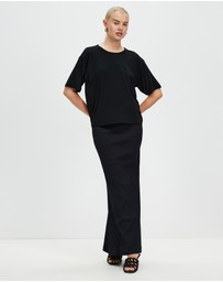 Third Form - Push Pull Tee