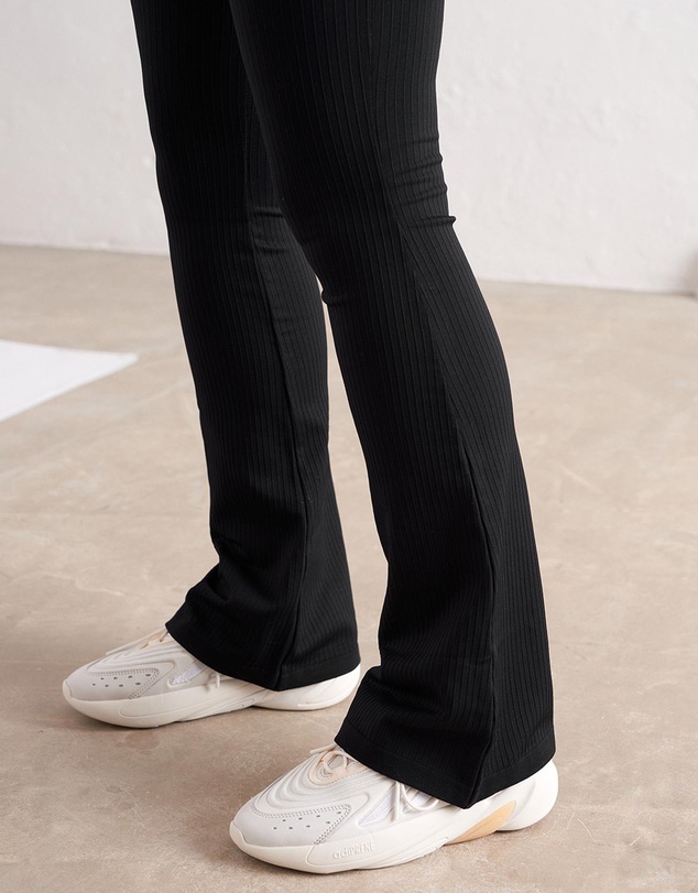 Aim'n - Ribbed Seamless Flare Tights