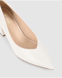 Verali - Elliot Block Heel Pumps