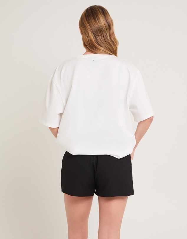 Alice In The Eve - Bow-Tiful Oversized T-Shirt