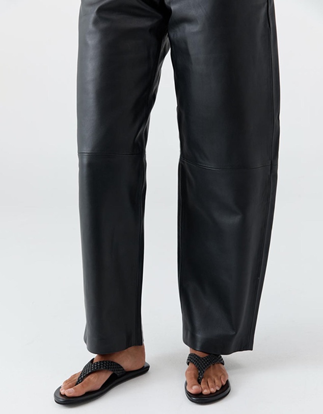 St. Agni - Lattice Weave Thongs