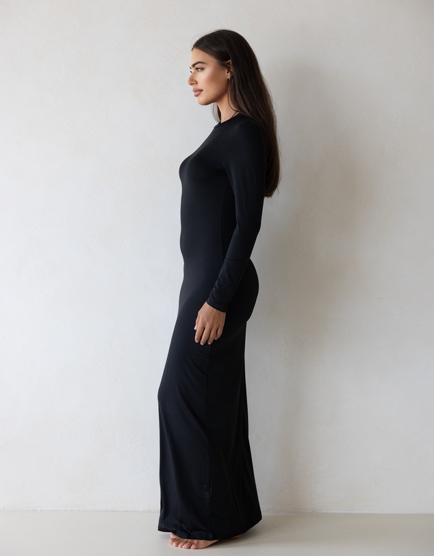 Mod Squad - Luxe Low Neck Dress Base Layer