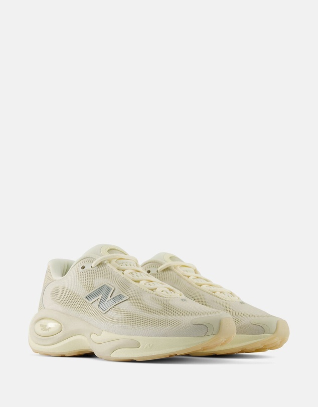 New Balance - AC Runner - Women's