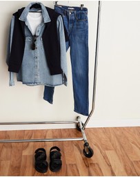 Le Specs - Unreal