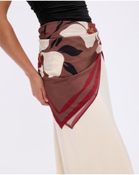 Minima Esenciales - Isla Scarf Detail Midi Skirt