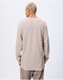 Surrounded By Ghosts - The Lodestone Rib Knit Long Sleeve Tail T-Shirt