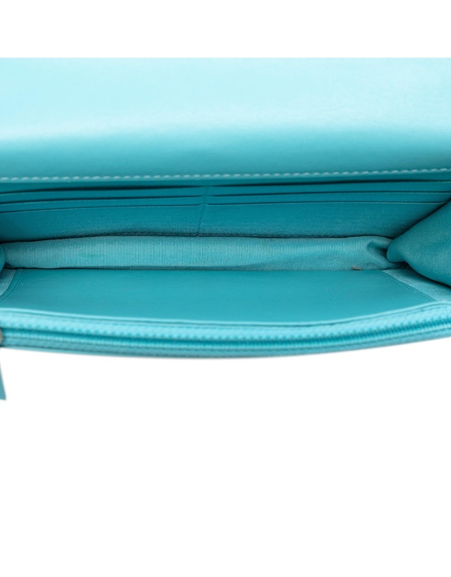 Pre-Loved by Azura Reborn - Pre-Loved Denim 19 Flap Wallet On Chain