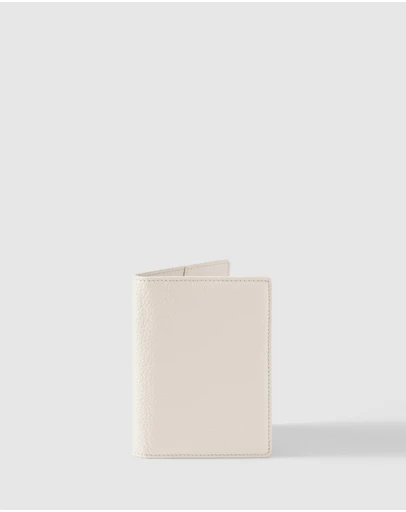 Kinnon - Earle Passport Holder