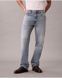 Calvin Klein Jeans - Standard Straight Fit Jeans