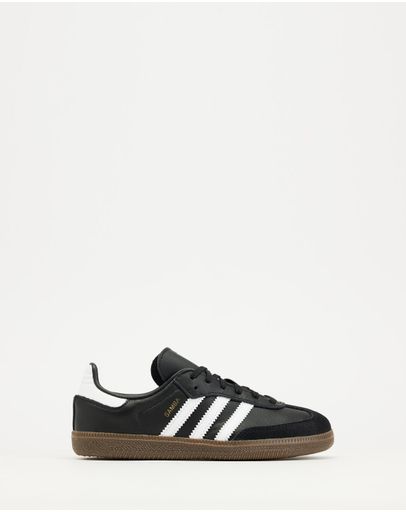 Core Black, White & Gum