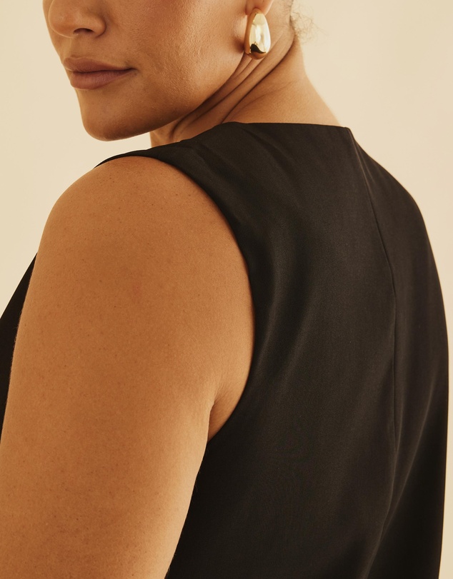 Atmos&Here Curvy - Freida Wrap Vest Top