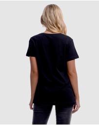 DVNT - Bloom Embroidery Tee