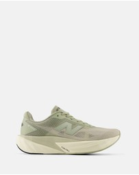 New Balance - FuelCell Rebel v5 - Men's