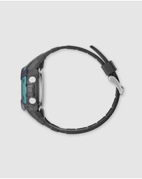 Maxum - Button - Black & Teal Digital