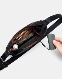 Bellroy - Laneway Crescent Bag 2.5L