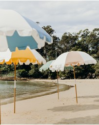 Basil Bangs - The Weekend Umbrella