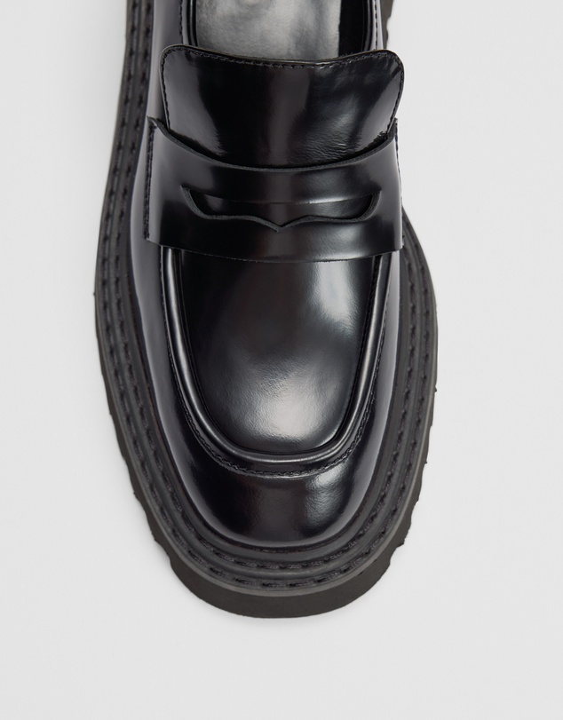 Country Road - Callie Loafer