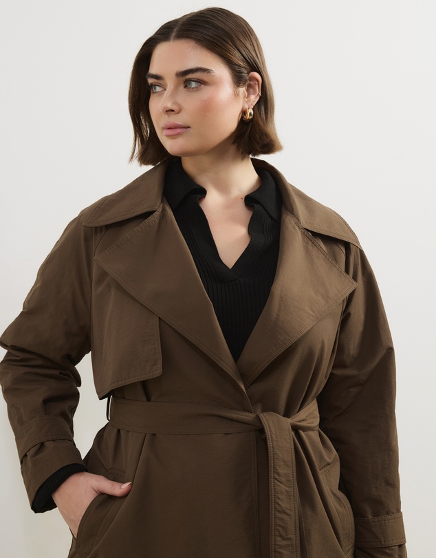 Atmos&Here Curvy - Cora Lightweight Trench Coat