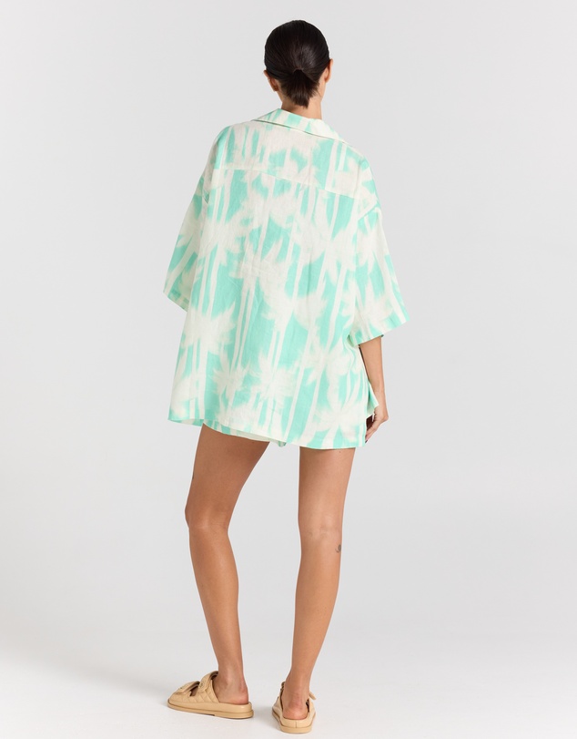 Poolside Paradiso - Palms 100% Linen Over Shirt - Mint