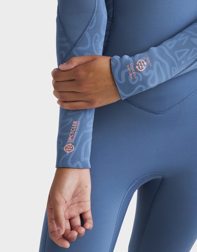 Billabong - Girls 8 to 14 4/3mm Synergy Natural Chest Zip Wetsuit