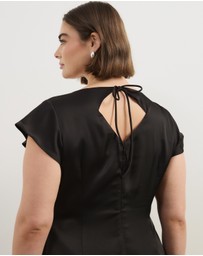 Atmos&Here Curvy - Becca Lace Trim Satin Maxi Dress