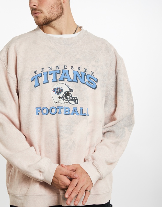 Vintage by The Real Deal - Pre Loved - Vintage Tennessee Titans Sweatshirt